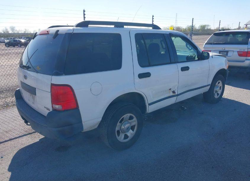 Photo 4 of 2005 Ford Explorer XLS/XLS SPORT (VIN 1FMZU72K35UA72602)