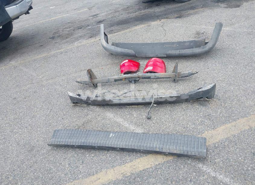 Photo 12 of 2003 Ford Explorer XLS (VIN 1FMZU72K53UB84654)