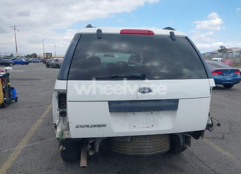 Photo 6 of 2003 Ford Explorer XLS (VIN 1FMZU72K53UB84654)