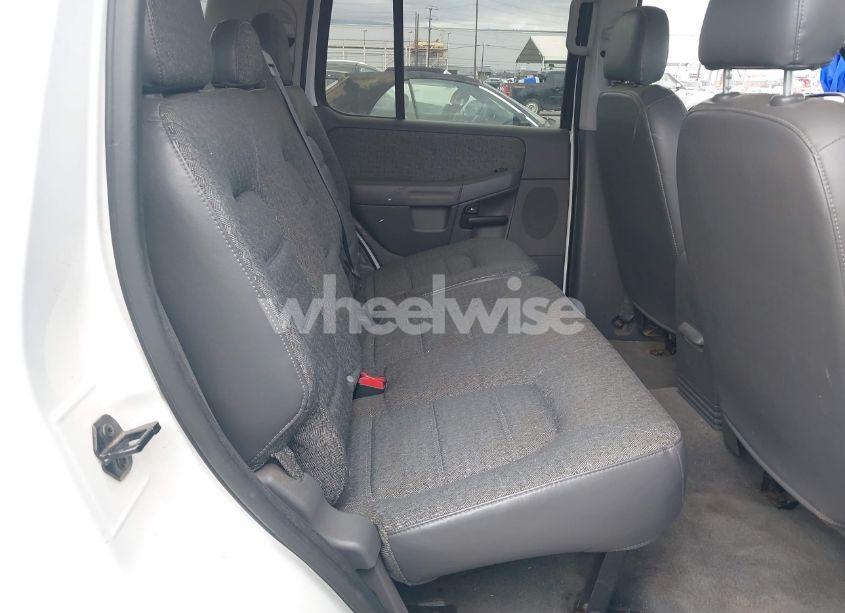 Photo 8 of 2003 Ford Explorer XLS (VIN 1FMZU72K53UB84654)