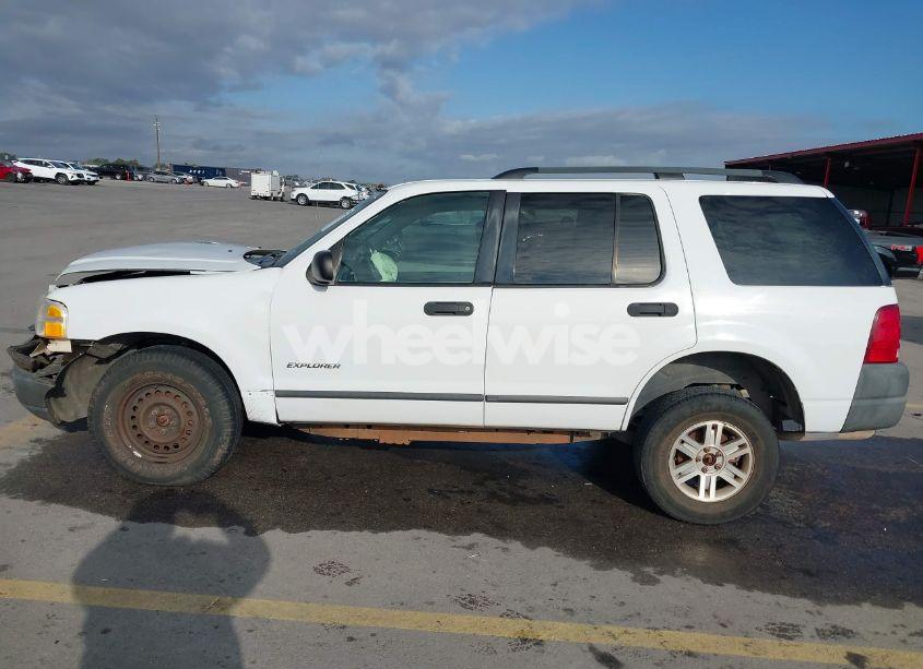 Photo 14 of 2004 Ford Explorer XLS (VIN 1FMZU72K54ZA65586)