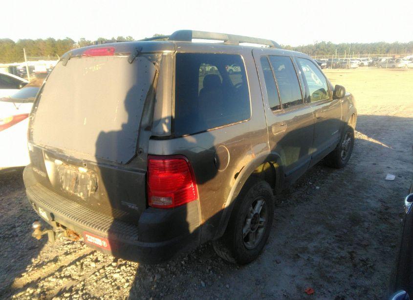 Photo 4 of 2005 Ford Explorer XLS/XLS SPORT (VIN 1FMZU72K55UA45076)