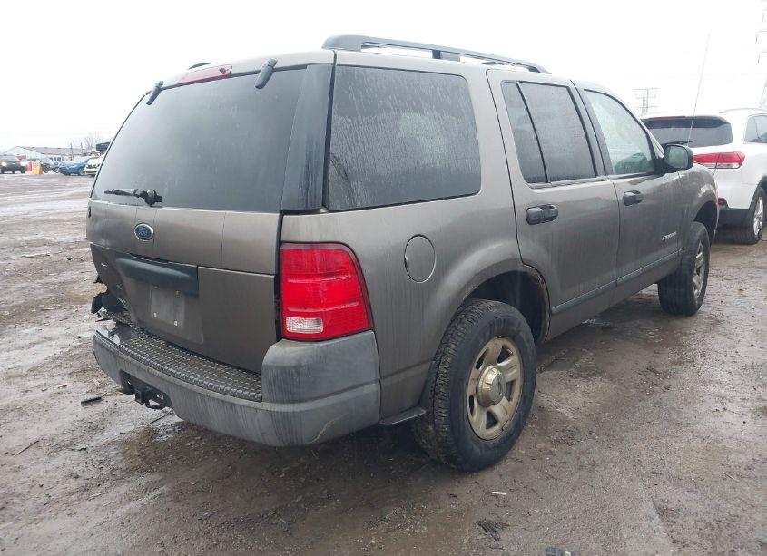 Photo 4 of 2004 Ford Explorer XLS (VIN 1FMZU72K64ZA54676)