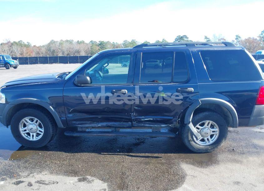 Photo 14 of 2003 Ford Explorer XLS (VIN 1FMZU72K73ZB11658)