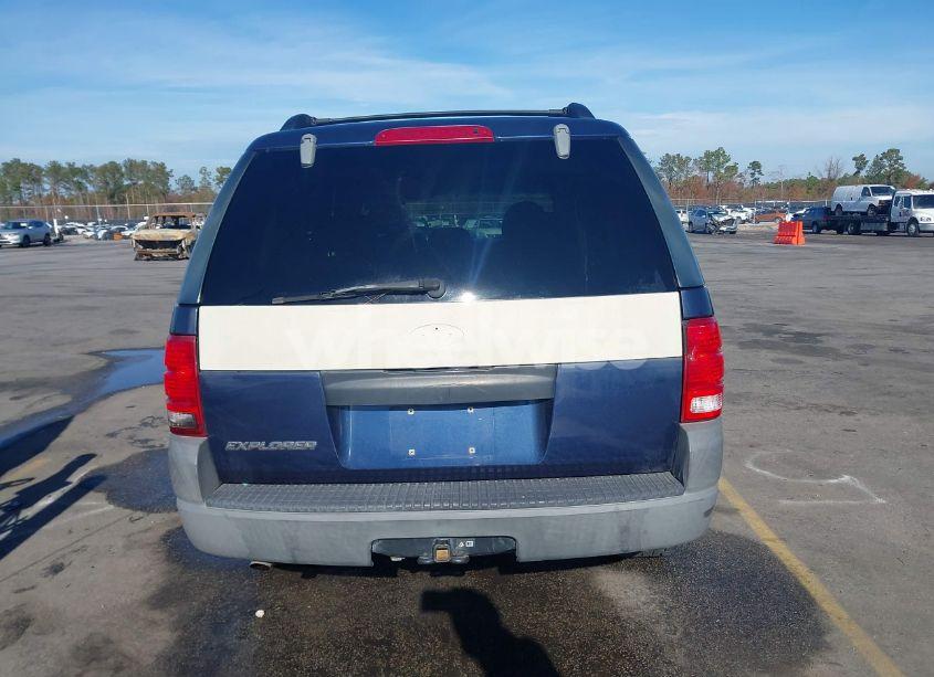 Photo 16 of 2003 Ford Explorer XLS (VIN 1FMZU72K73ZB11658)