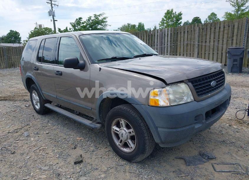 2005 Ford Explorer XLS/XLS SPORT (VIN 1FMZU72K75UA74093) main photo