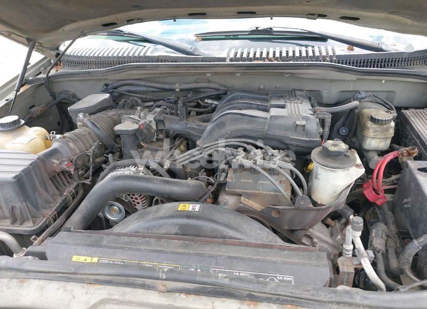 Photo 10 of 2005 Ford Explorer XLS/XLS SPORT (VIN 1FMZU72K75UA74093)