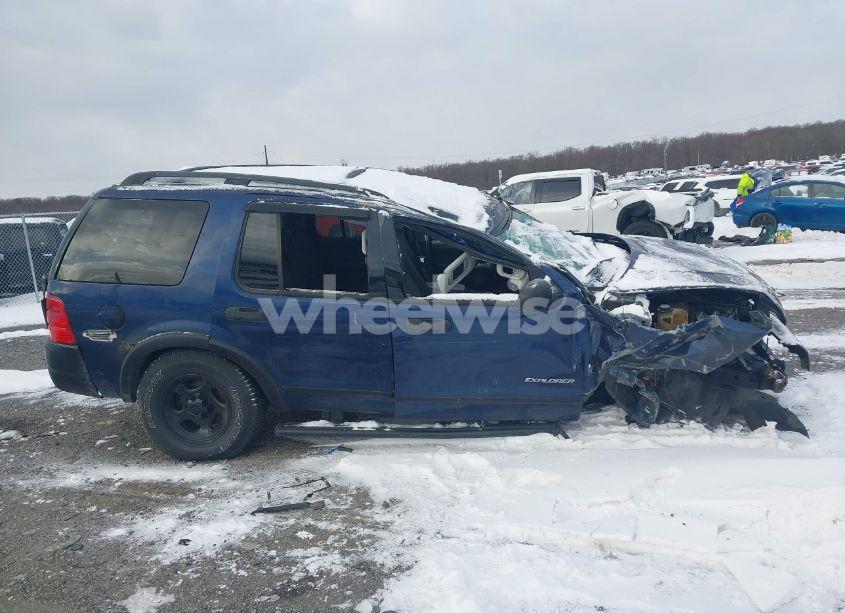 Photo 14 of 2004 Ford Explorer XLS (VIN 1FMZU72K84UC01836)