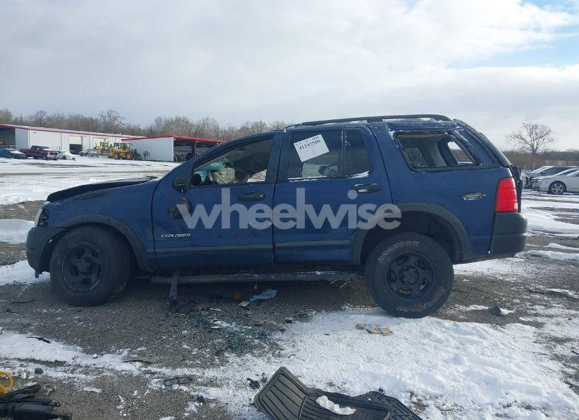 Photo 15 of 2004 Ford Explorer XLS (VIN 1FMZU72K84UC01836)