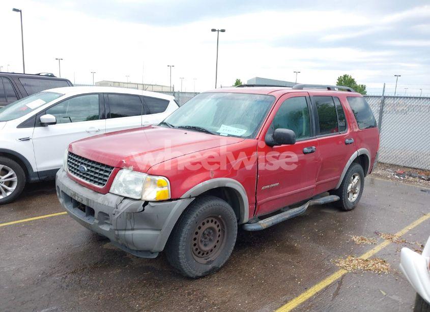 Photo 2 of 2002 Ford Explorer XLS (VIN 1FMZU72K92ZC87108)