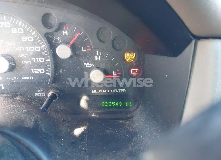 Photo 7 of 2005 Ford Explorer XLS/XLS SPORT (VIN 1FMZU72K95UB48789)