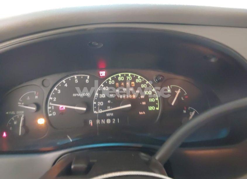 Photo 7 of 2000 Ford Explorer XLS (VIN 1FMZU72X1YZC58027)