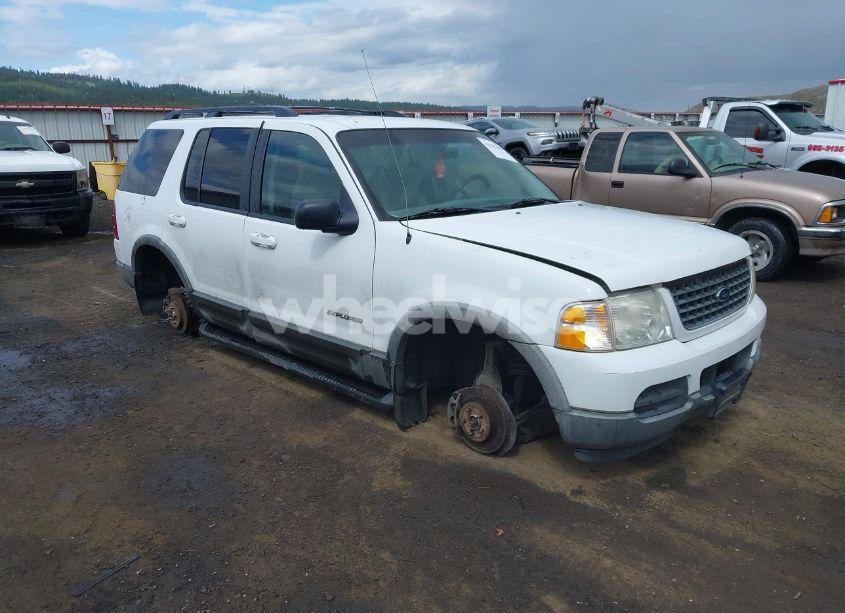 2002 Ford Explorer XLT (VIN 1FMZU73E02ZA05494) main photo