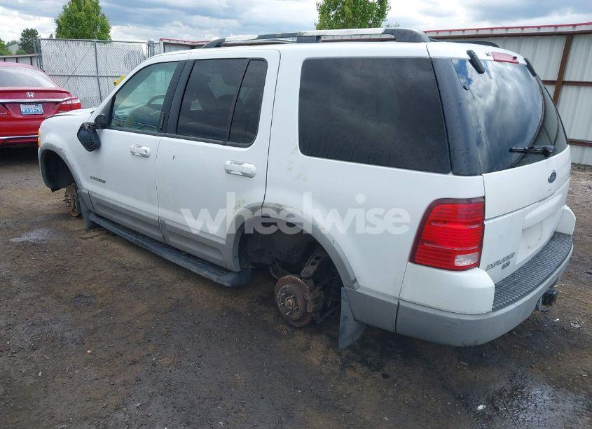 Photo 3 of 2002 Ford Explorer XLT (VIN 1FMZU73E02ZA05494)