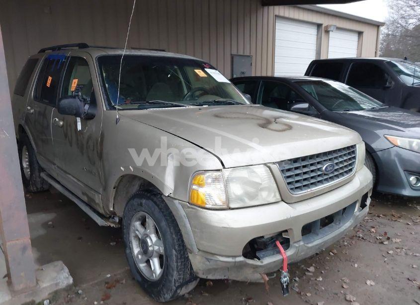2002 Ford Explorer XLT (VIN 1FMZU73E02ZB21004) main photo