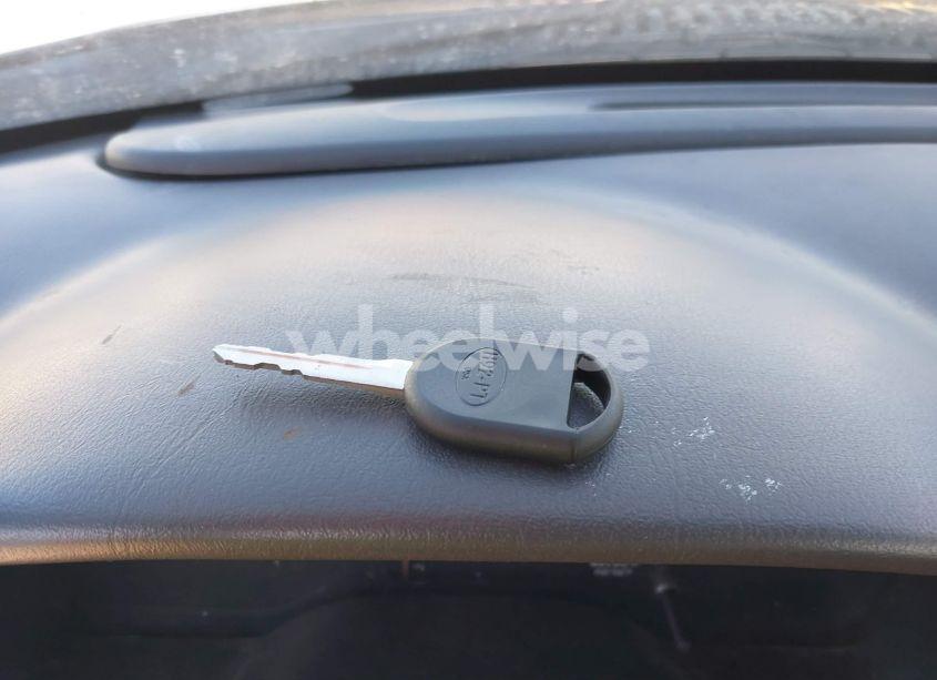 Photo 11 of 2002 Ford Explorer XLT (VIN 1FMZU73E02ZB55380)