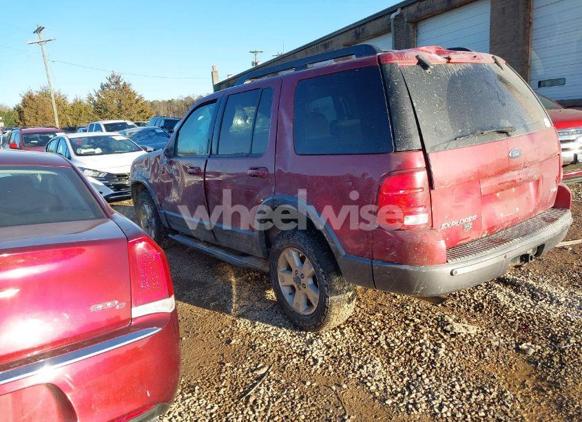 Photo 3 of 2005 Ford Explorer XLT/XLT SPORT (VIN 1FMZU73E05UB22672)