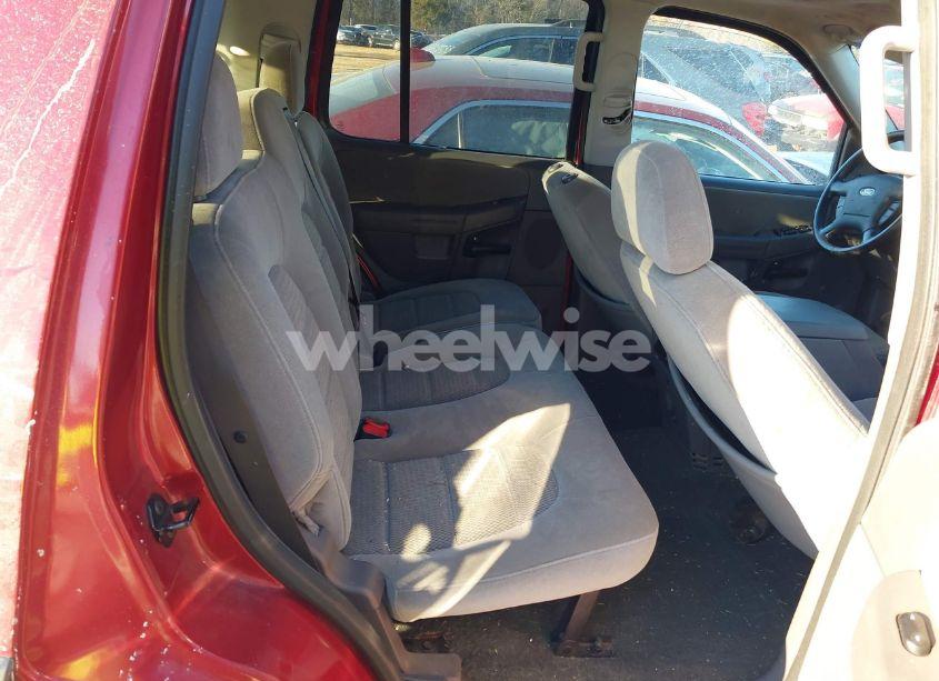 Photo 8 of 2005 Ford Explorer XLT/XLT SPORT (VIN 1FMZU73E05UB22672)