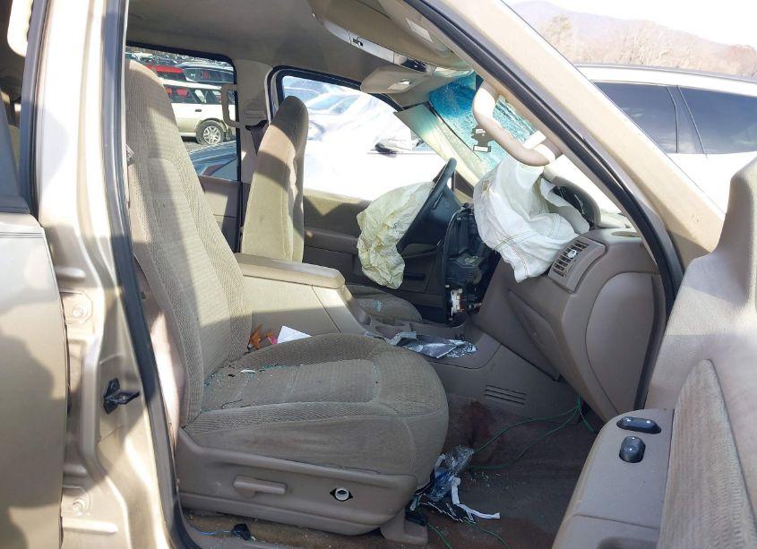 Photo 5 of 2002 Ford Explorer XLT (VIN 1FMZU73E12ZA09005)