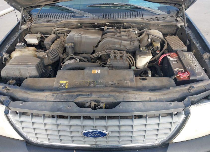 Photo 10 of 2002 Ford Explorer XLT (VIN 1FMZU73E12ZA29268)