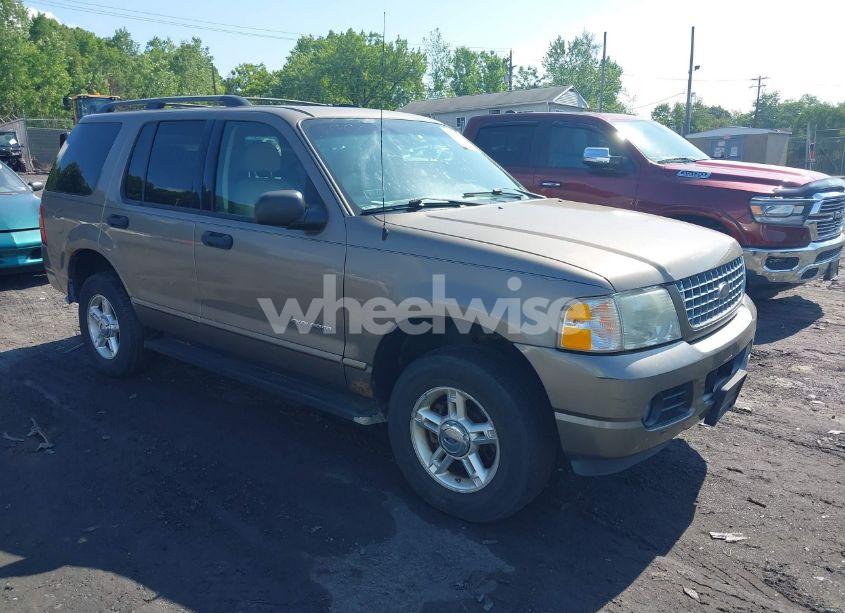 2004 Ford Explorer NBX/XLT (VIN 1FMZU73E14UC34007) main photo