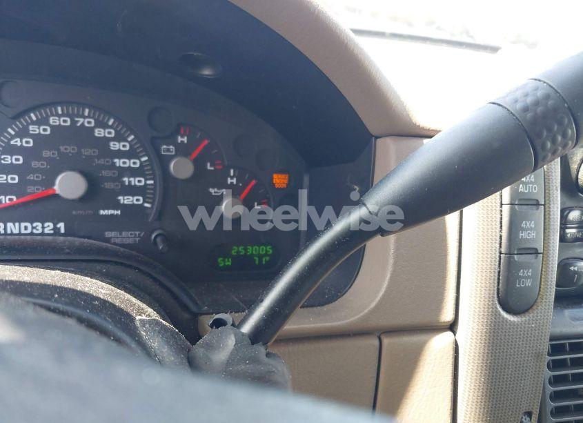 Photo 7 of 2004 Ford Explorer NBX/XLT (VIN 1FMZU73E14UC34007)