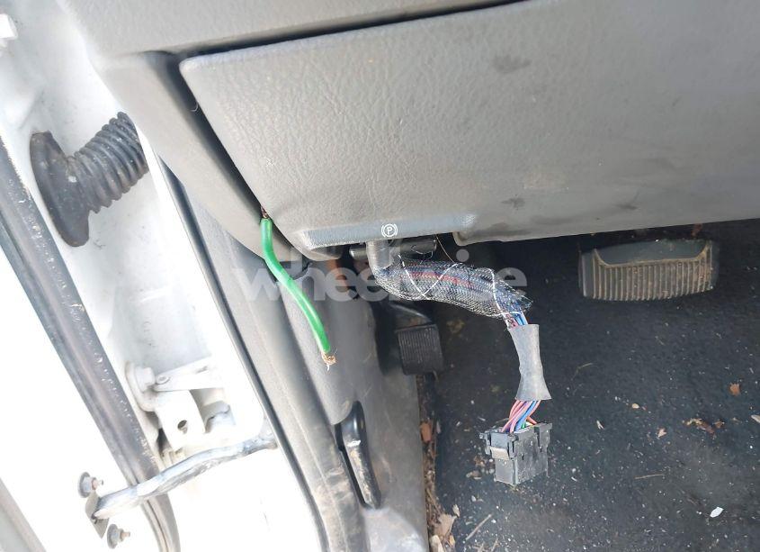 Photo 15 of 2005 Ford Explorer XLT/XLT SPORT (VIN 1FMZU73E15ZA62100)