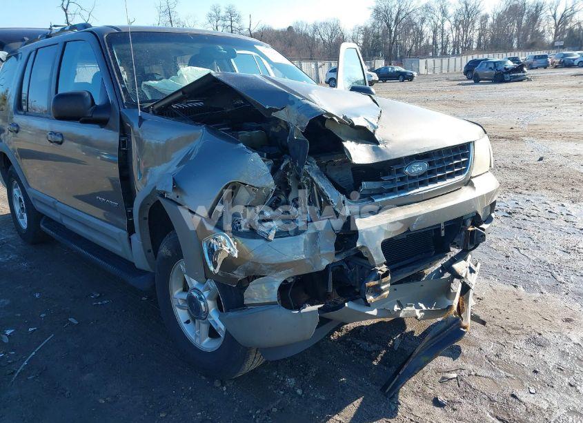 Photo 6 of 2002 Ford Explorer XLT (VIN 1FMZU73E22UC39410)