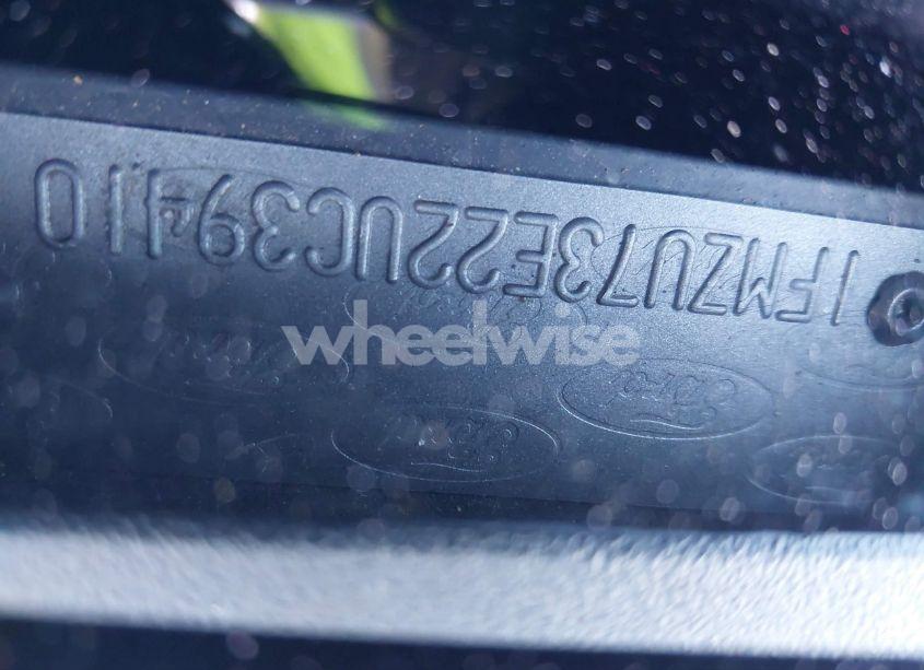 Photo 9 of 2002 Ford Explorer XLT (VIN 1FMZU73E22UC39410)