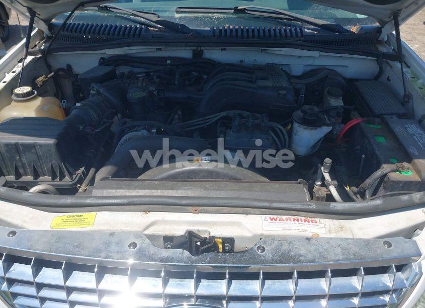 Photo 10 of 2004 Ford Explorer NBX/XLT (VIN 1FMZU73E24UC09391)