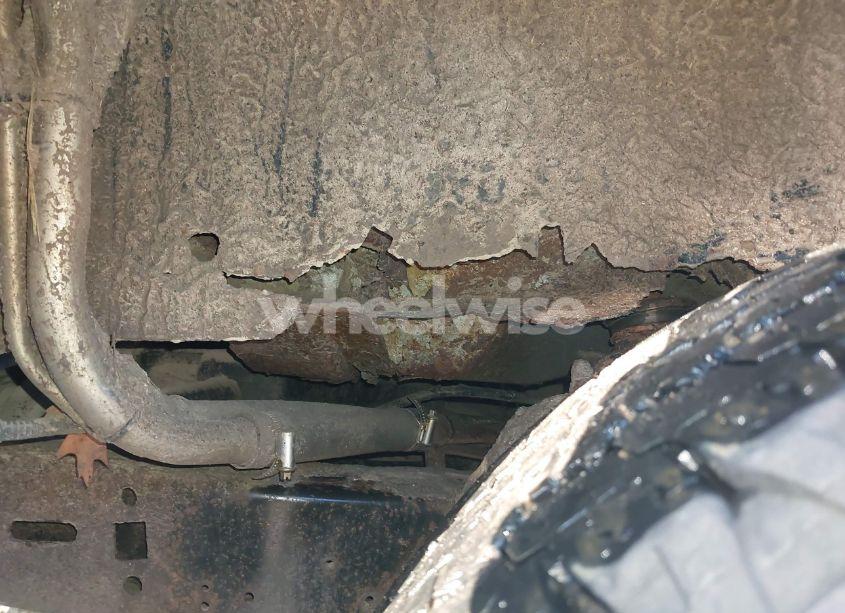 Photo 21 of 2005 Ford Explorer XLT/XLT SPORT (VIN 1FMZU73E25UA40569)