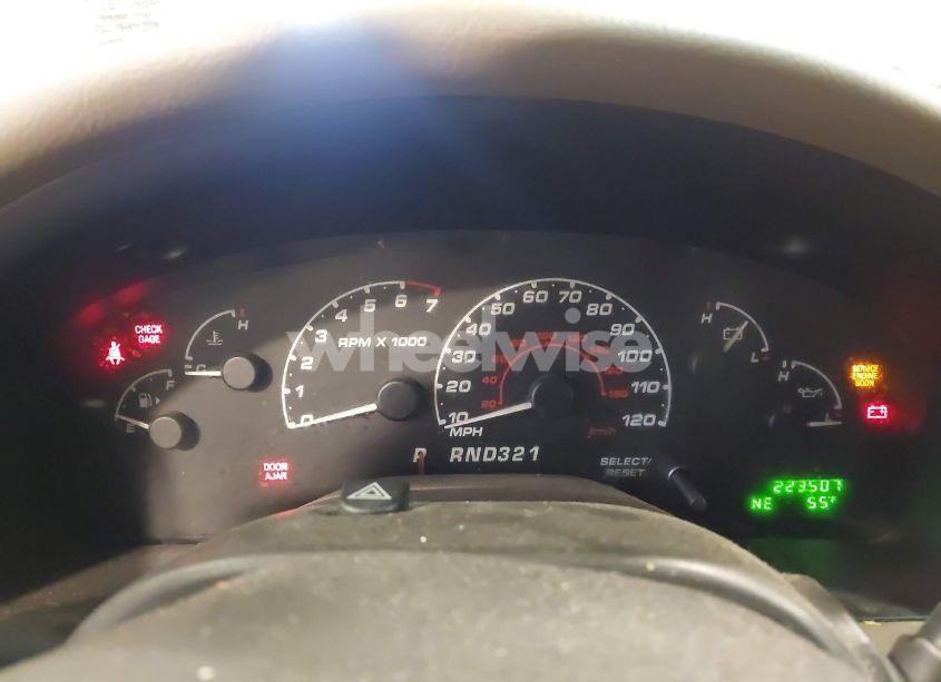 Photo 7 of 2002 Ford Explorer XLT (VIN 1FMZU73E42UC09020)