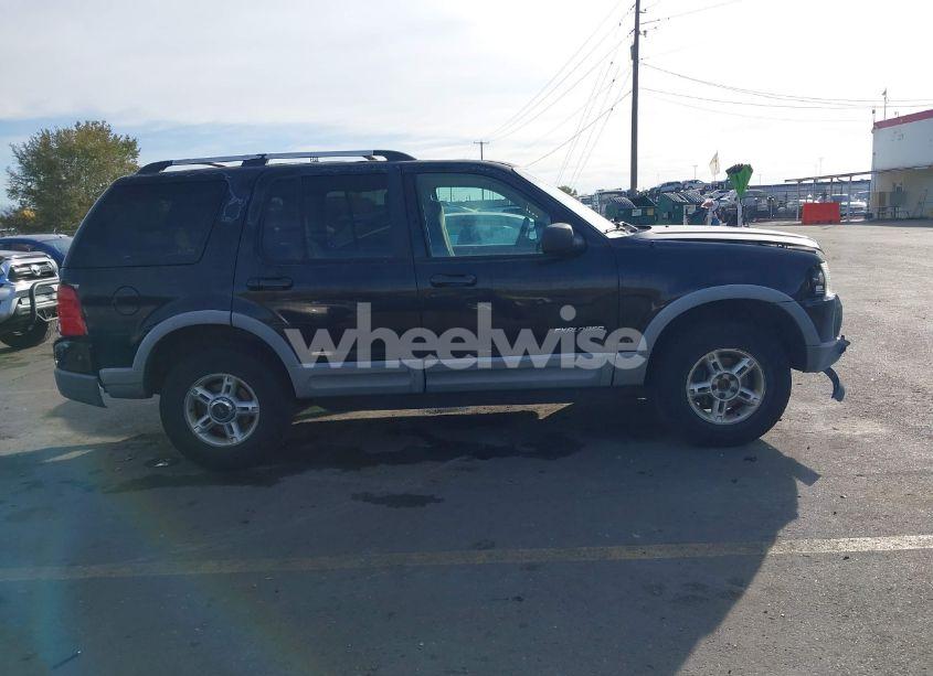 Photo 13 of 2002 Ford Explorer XLT (VIN 1FMZU73E42ZA70431)