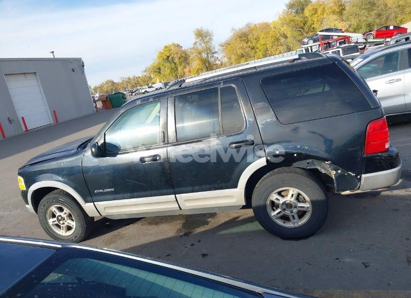 Photo 14 of 2002 Ford Explorer XLT (VIN 1FMZU73E42ZA70431)