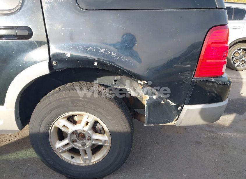 Photo 6 of 2002 Ford Explorer XLT (VIN 1FMZU73E42ZA70431)