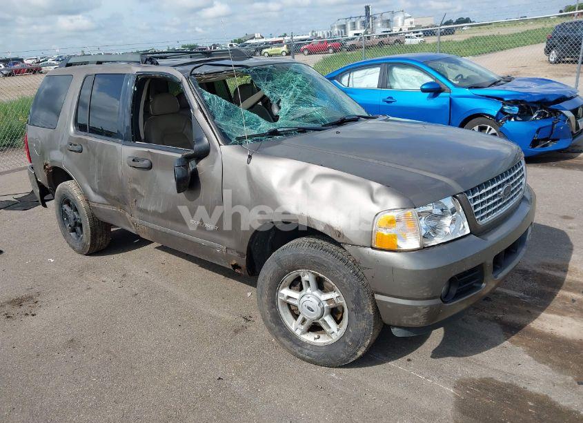 2005 Ford Explorer XLT/XLT SPORT (VIN 1FMZU73E45UA30741) main photo