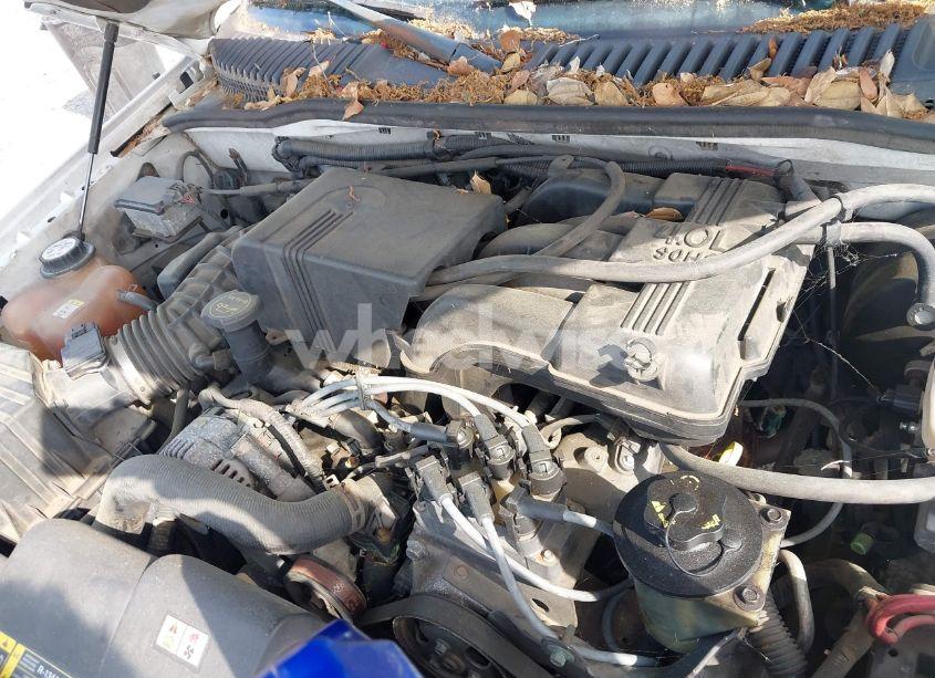 Photo 10 of 2002 Ford Explorer XLT (VIN 1FMZU73E52ZB31608)