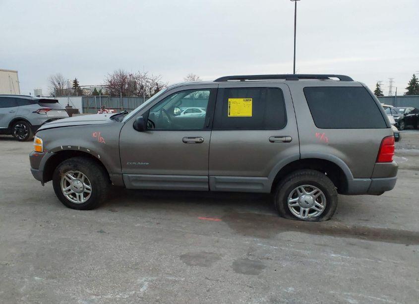 Photo 15 of 2002 Ford Explorer XLT (VIN 1FMZU73E52ZB75513)