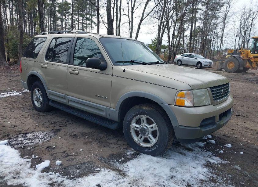 2002 Ford Explorer XLT (VIN 1FMZU73E62ZA56157) main photo