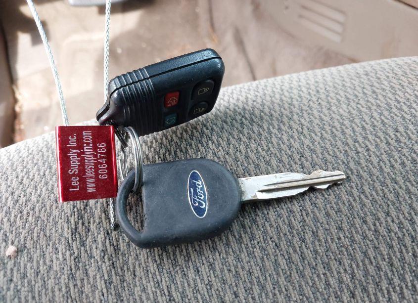 Photo 11 of 2002 Ford Explorer XLT (VIN 1FMZU73E62ZA56157)