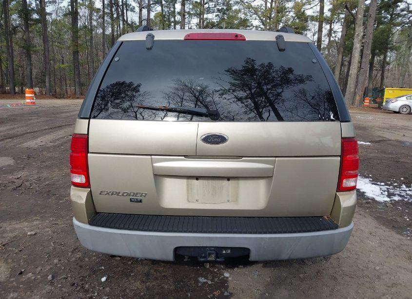 Photo 16 of 2002 Ford Explorer XLT (VIN 1FMZU73E62ZA56157)