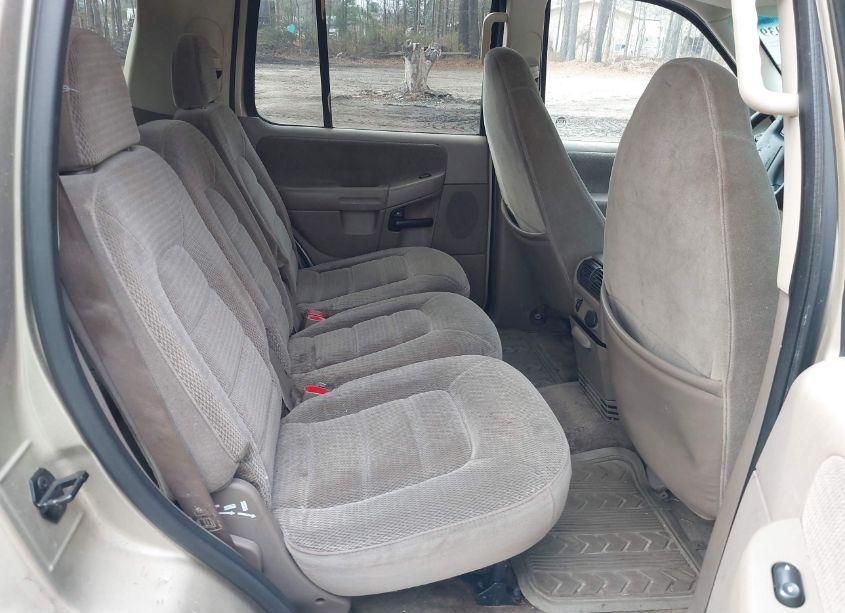 Photo 8 of 2002 Ford Explorer XLT (VIN 1FMZU73E62ZA56157)