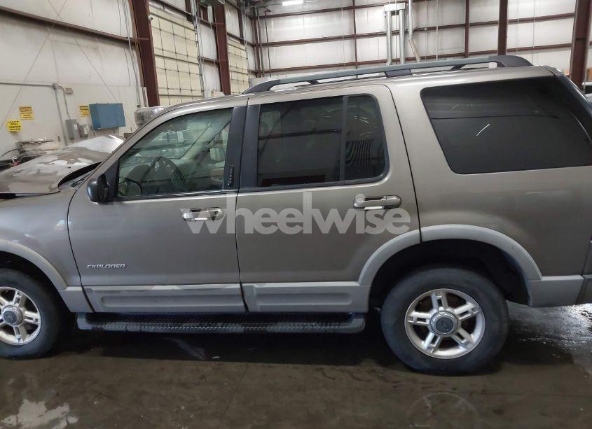 Photo 14 of 2002 Ford Explorer XLT (VIN 1FMZU73E62ZB66450)