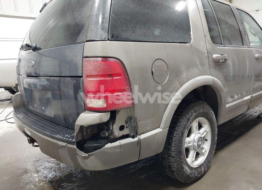 Photo 6 of 2002 Ford Explorer XLT (VIN 1FMZU73E62ZC15579)