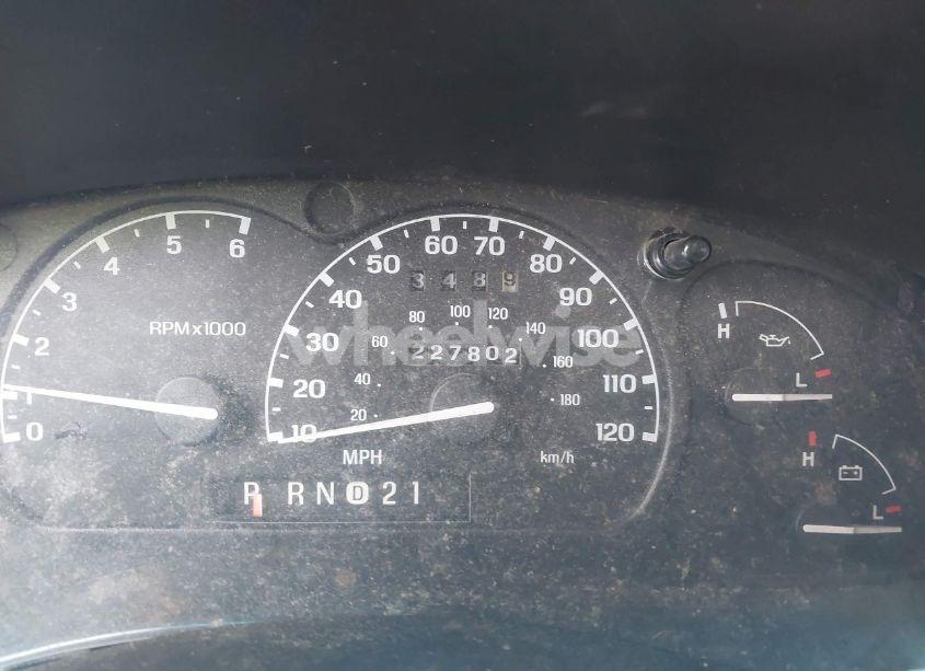Photo 7 of 2000 Ford Explorer XLT (VIN 1FMZU73E6YZB45770)