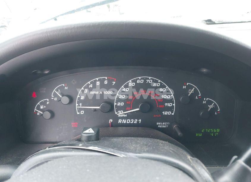 Photo 7 of 2002 Ford Explorer XLT (VIN 1FMZU73E72UC53402)