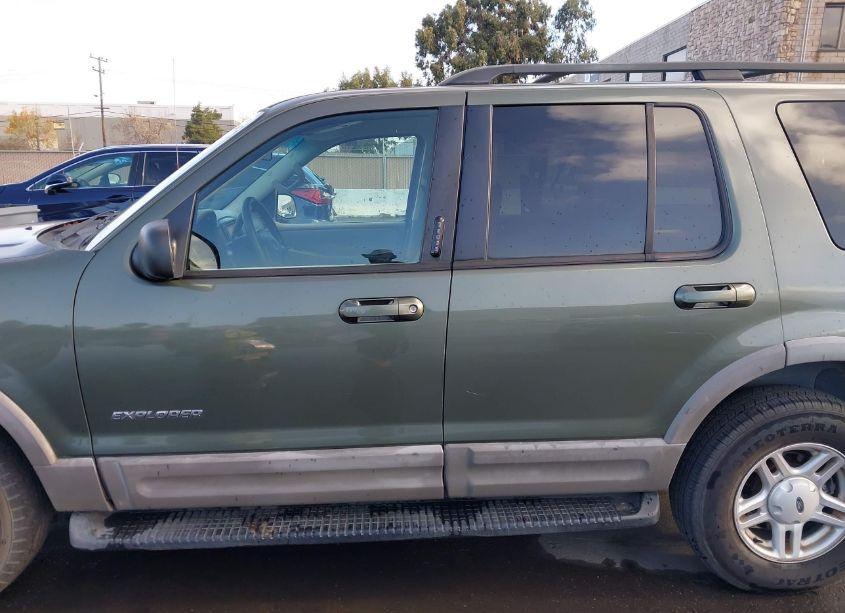 Photo 14 of 2002 Ford Explorer XLT (VIN 1FMZU73E72ZB93205)