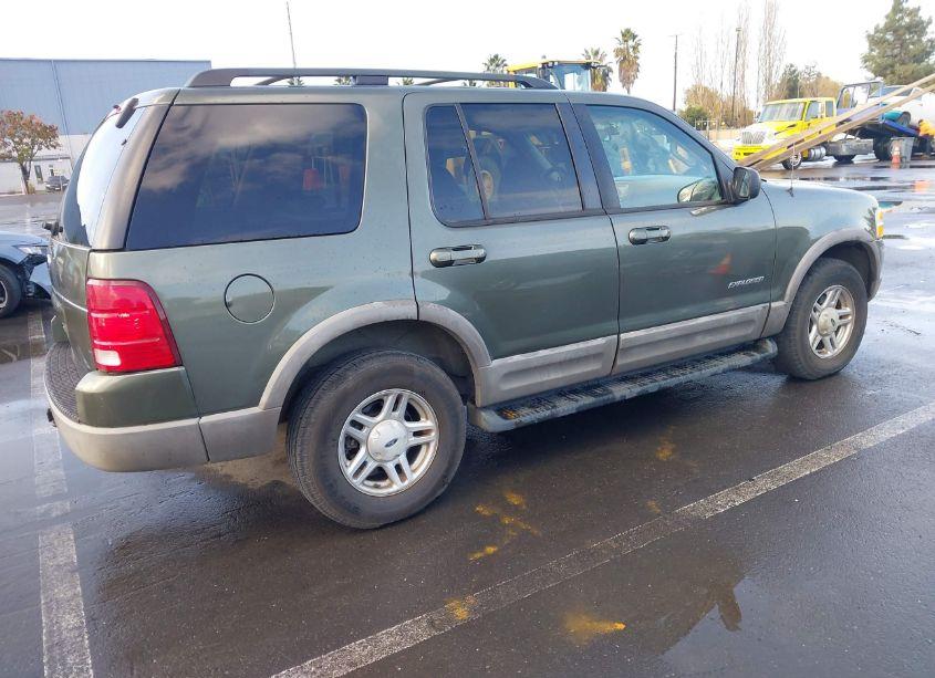 Photo 4 of 2002 Ford Explorer XLT (VIN 1FMZU73E72ZB93205)