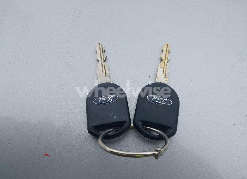 Photo 11 of 2002 Ford Explorer XLT (VIN 1FMZU73E72ZC15042)