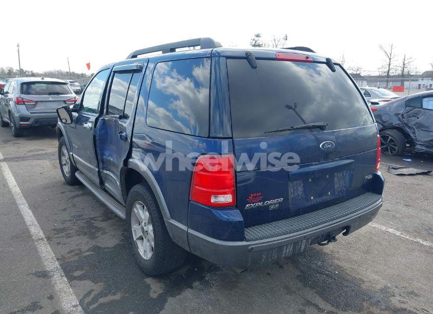 Photo 3 of 2005 Ford Explorer XLT/XLT SPORT (VIN 1FMZU73E75UB35029)